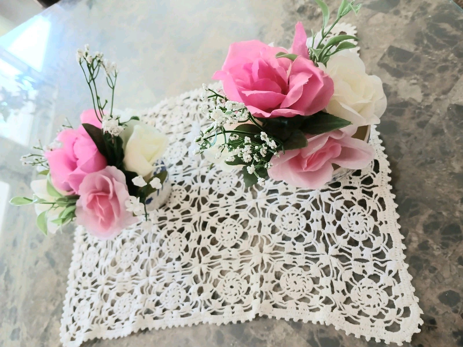 Dainty Pink White Roses Floral Arrangement Tea Party Cup POP-IN Birthday Bridal