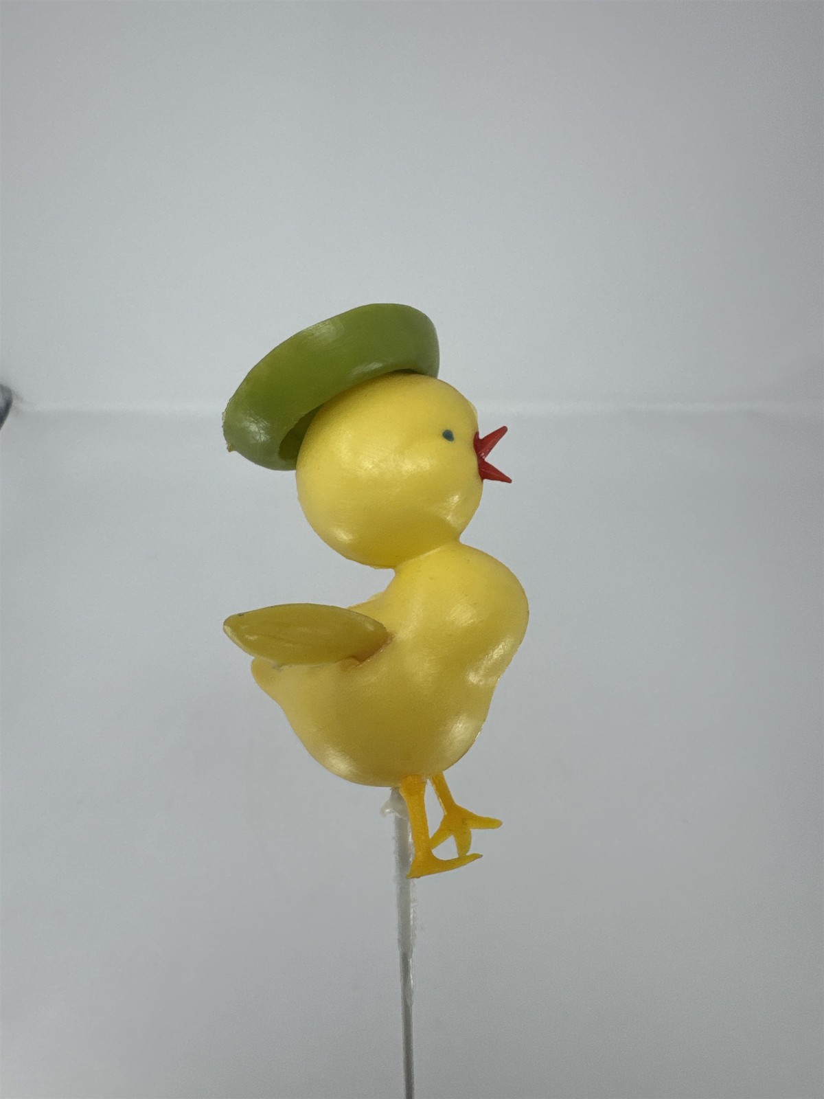 Vtg Yellow Plastic Duckling Floral Pick Green Hat MCM Retro Craft 13″