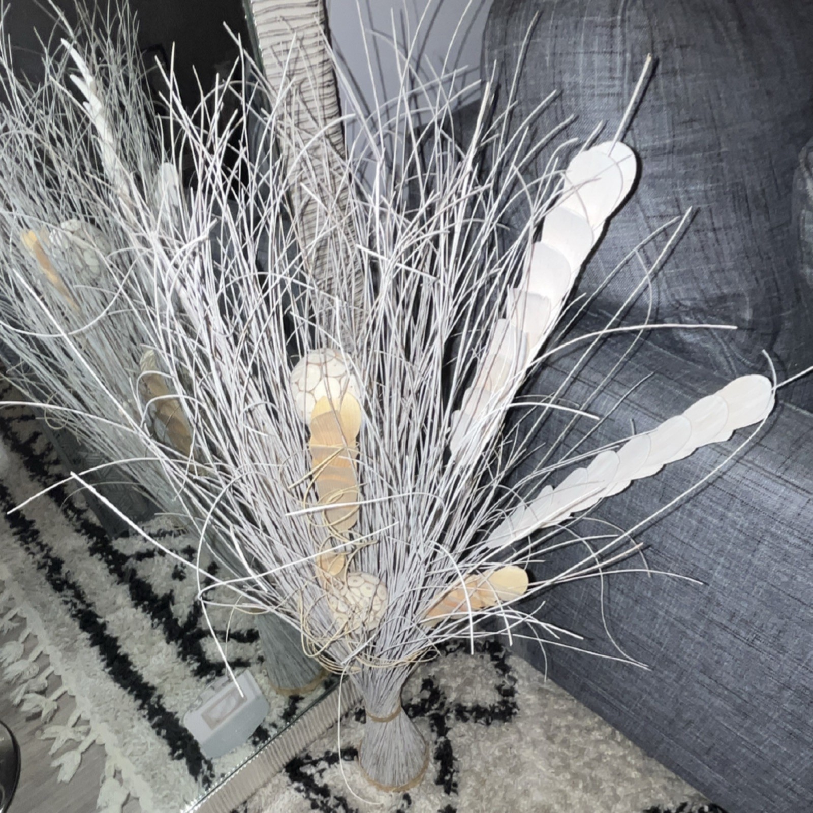 Artificial White Beige Grass Bunch Dried Flower Arrangement for Home Décor