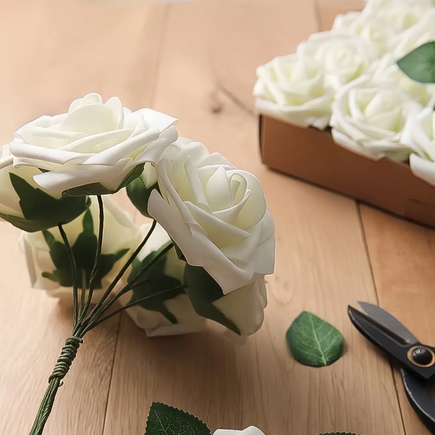 Artificial Flowers 25pcs Real Looking Ivory Foam Fake Roses with Stems for DIY