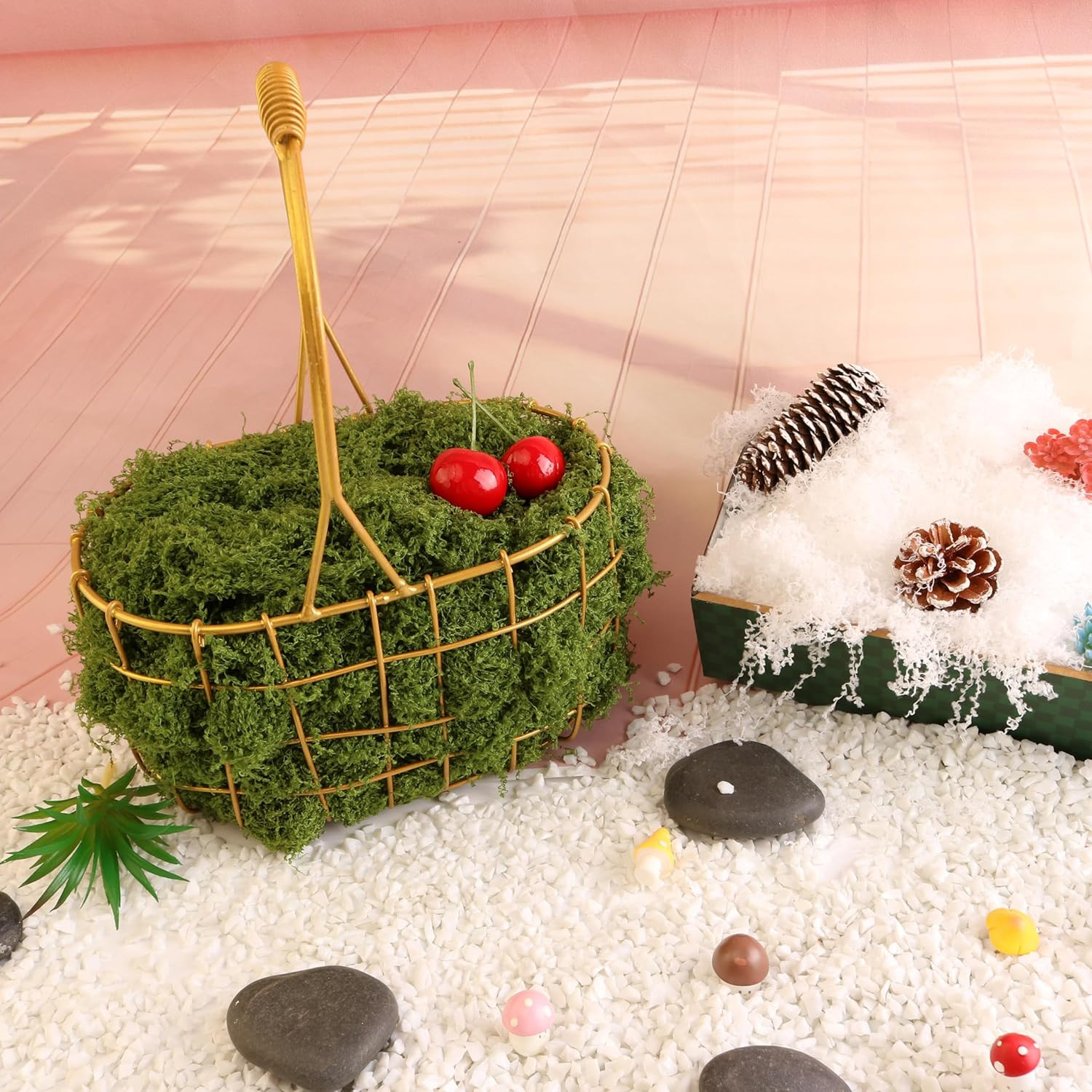 Green Simulated Moss, Forest Colored Filamentous Artificial Grass, Used for Land