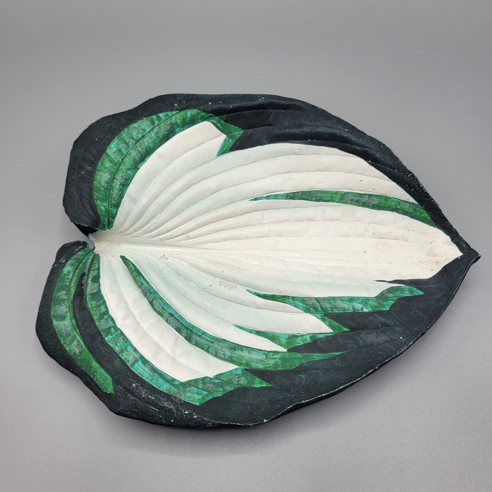 Natures Splendor Green White Hosta Plant Leaf Dish Decor Signed L Hulst 2006
