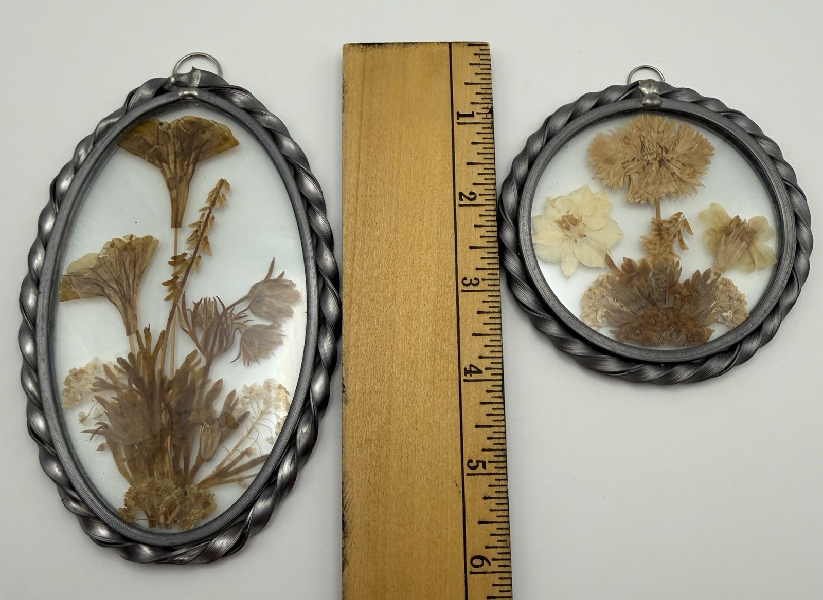Vintage suncatcher | set of 2 pressed flower arrangements in pewter frames