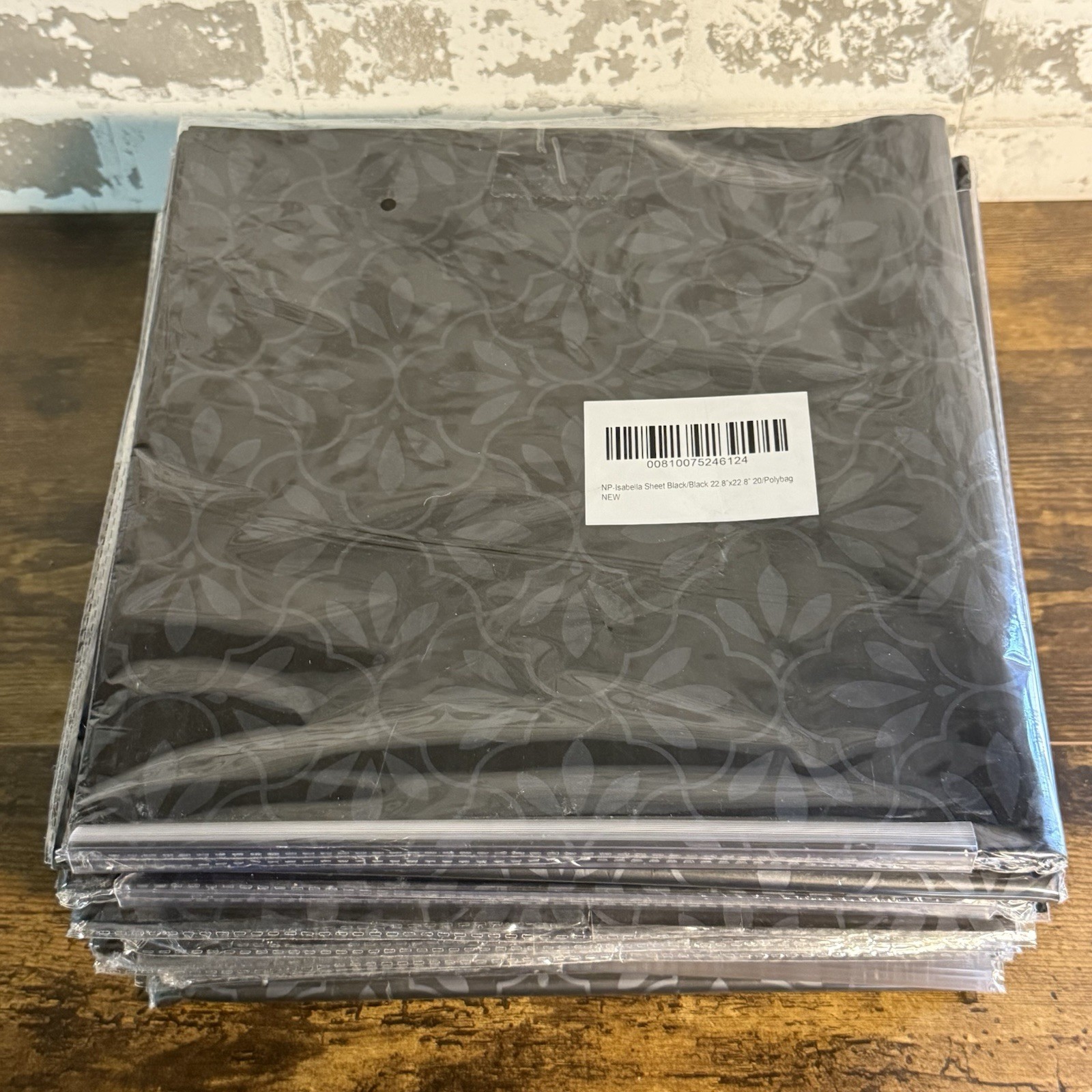 Lot of 23 – 20 Pack – Isabella Sheet Polybag – 22.8” x 22.8” Flower Bouquet Wrap