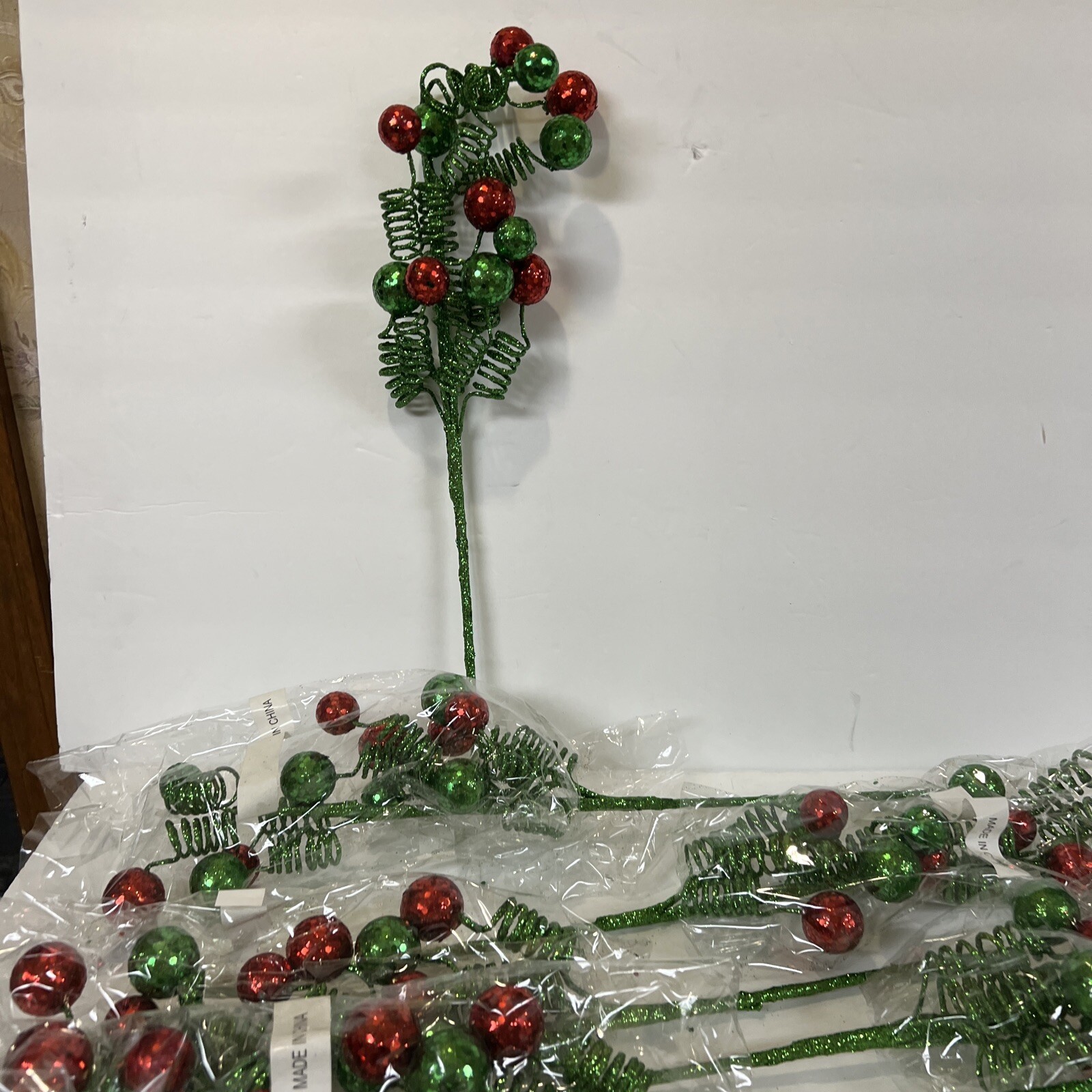 6 Rare 19” Curly Ribbon Ornament Red Green Berry Pick Branch Valerie Parr Hill