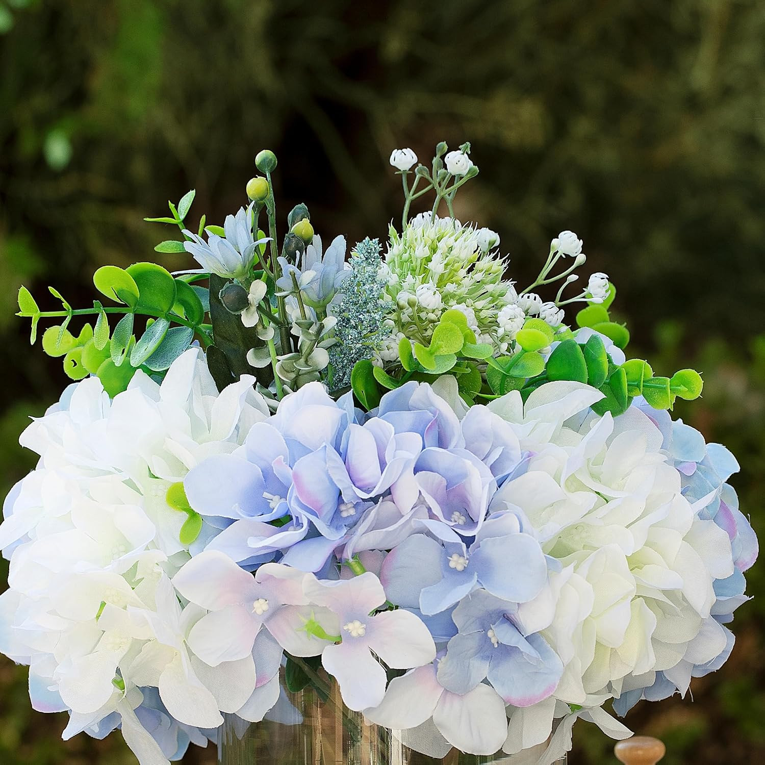 Artificial Hydrangea Flowers in Vase, Mixed White and Blue Silk Hydrangea in Vas