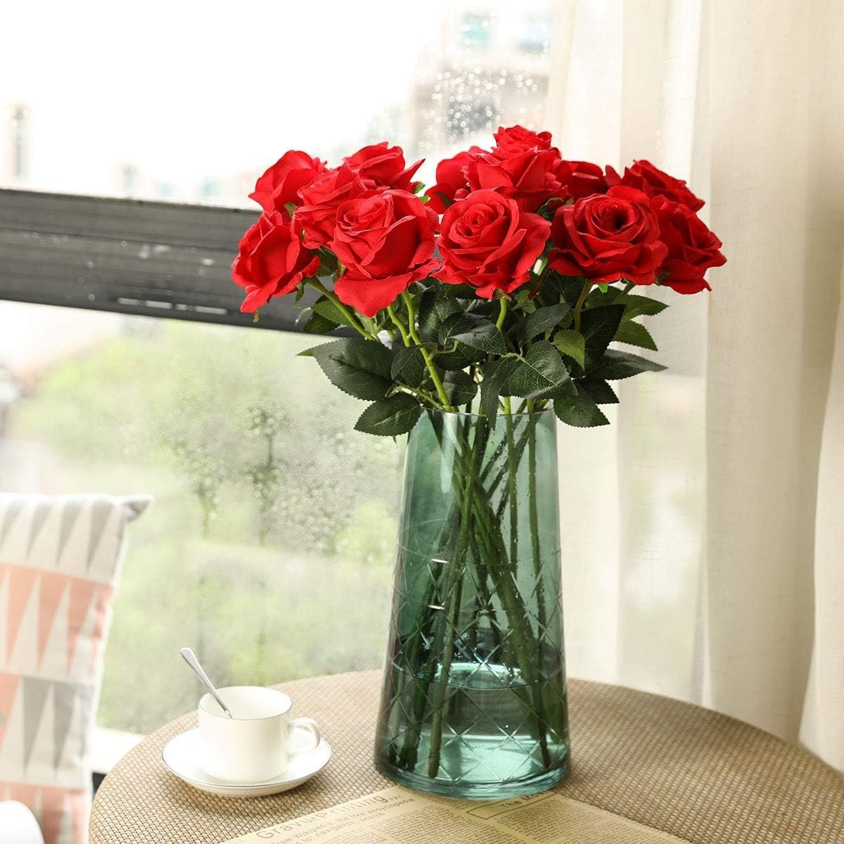 Laelfe 12 pcs Artificial Red Roses Flowers Long Stem Fake Silk Rose for