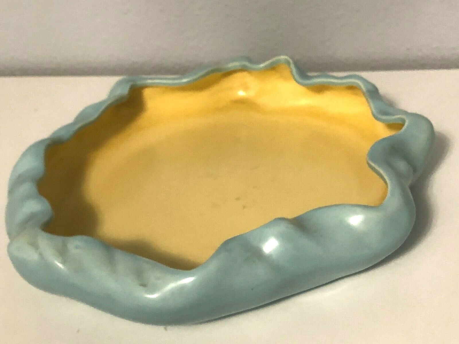 Metlox Planter Ruffled Low Bulb Vintage MCM Blue Crimped 10 3/4″