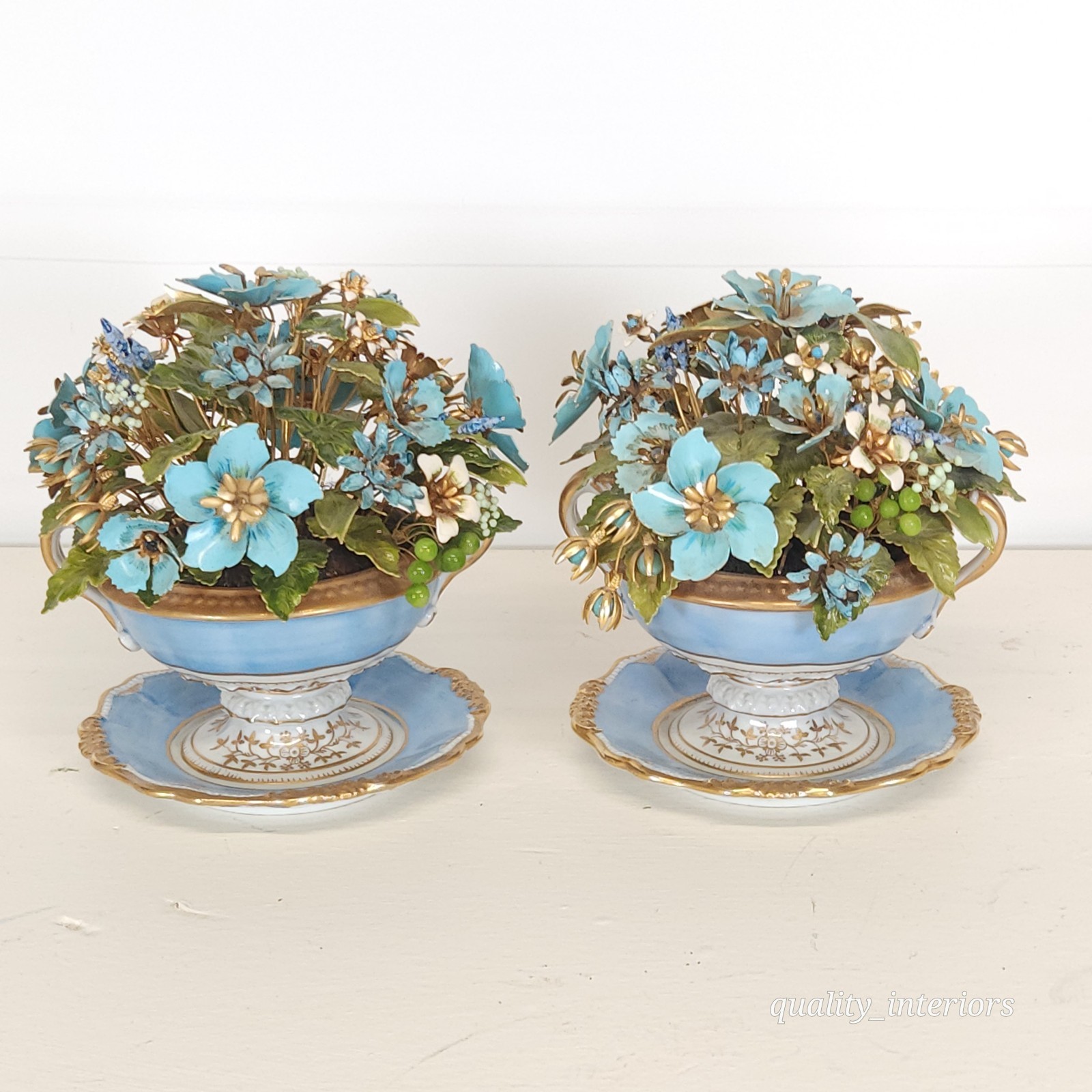 Pair Jane Hutcheson for Gorham Blue 2 Handled Teacup & Saucer Floral Arrangement