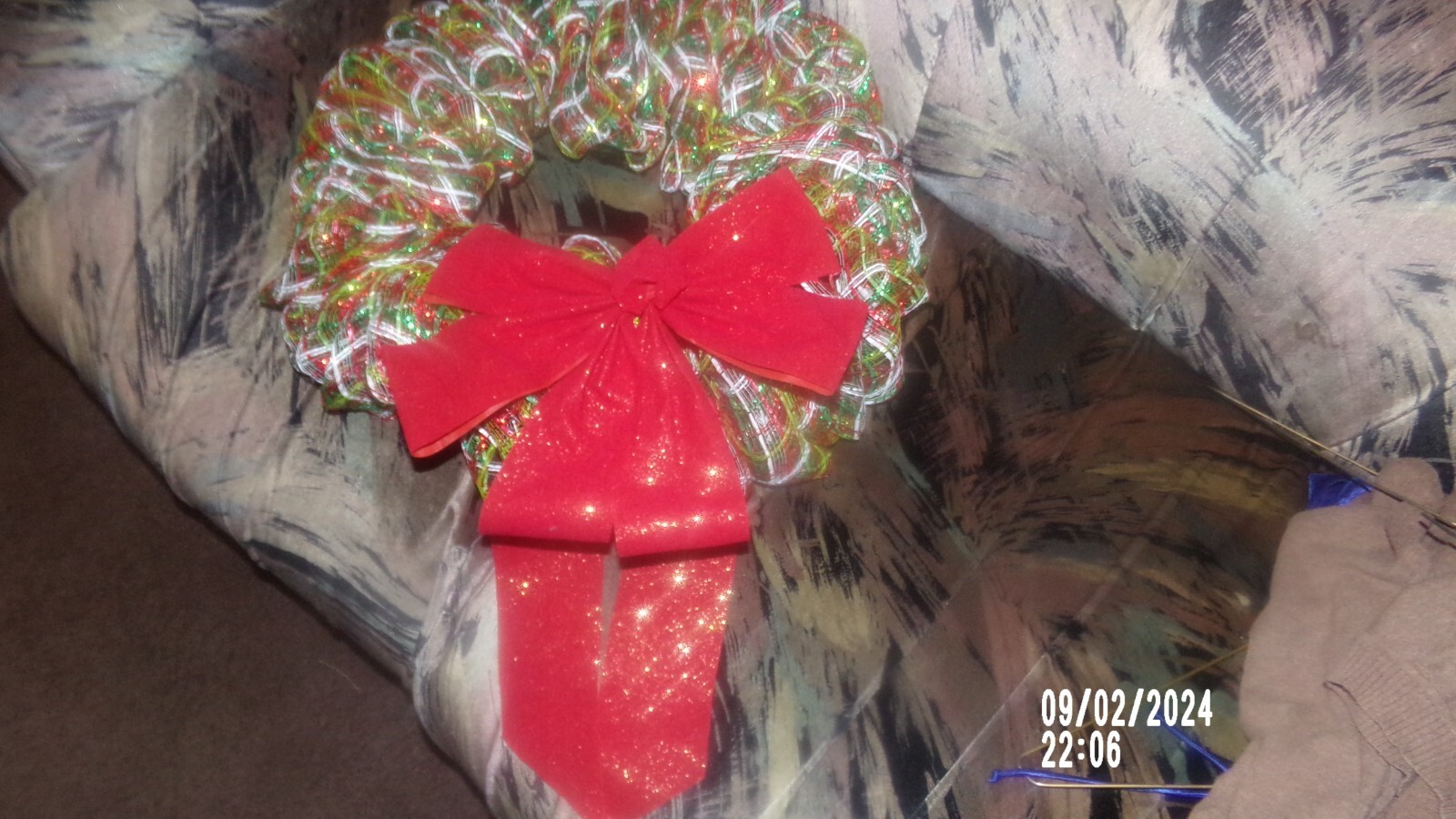 NEW 20″ Christmas Wreath Red Green Big Glitter Bow Lovingly Handmade by Dolley!