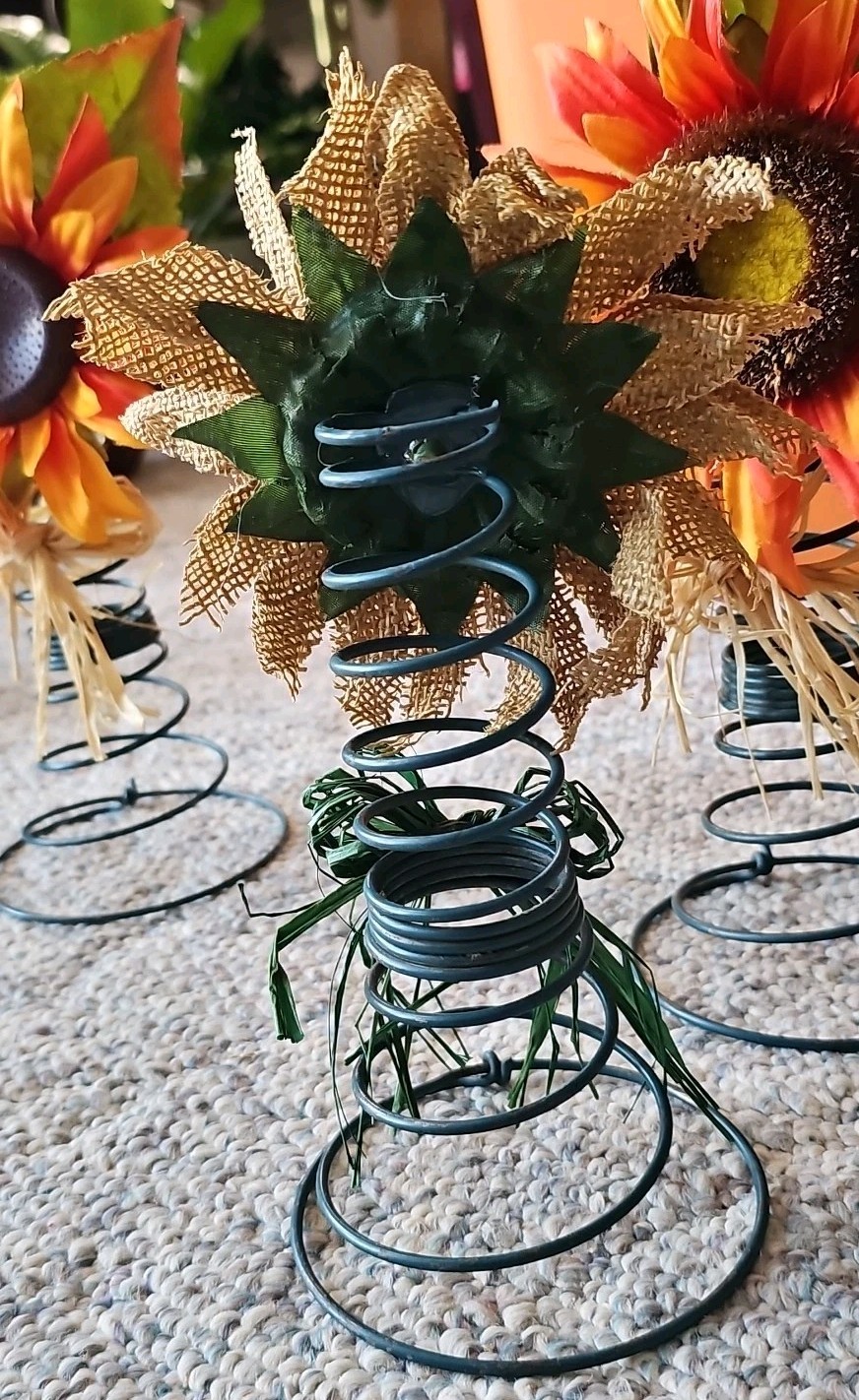 Silk Sunflowers On Green Metal Springs Free Stand 10″ Tall Set Of 4 Fall Decor