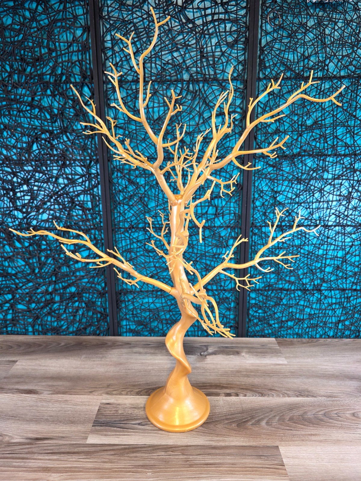 Tree Table Decoration Centerpiece 30″ Gold Plastic Holiday Party Wedding Display