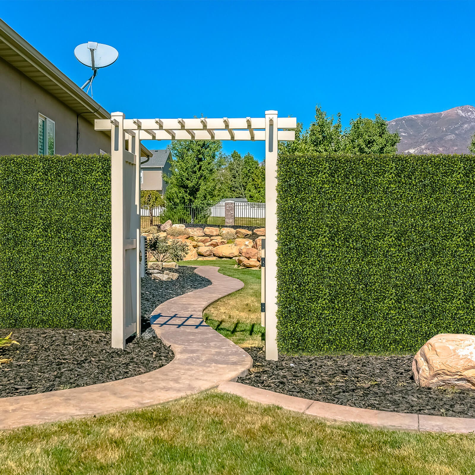 12 PCS 20″ x 20″ Artificial Hedge Boxwood Panels w/ Decorative Grass Wall Panels