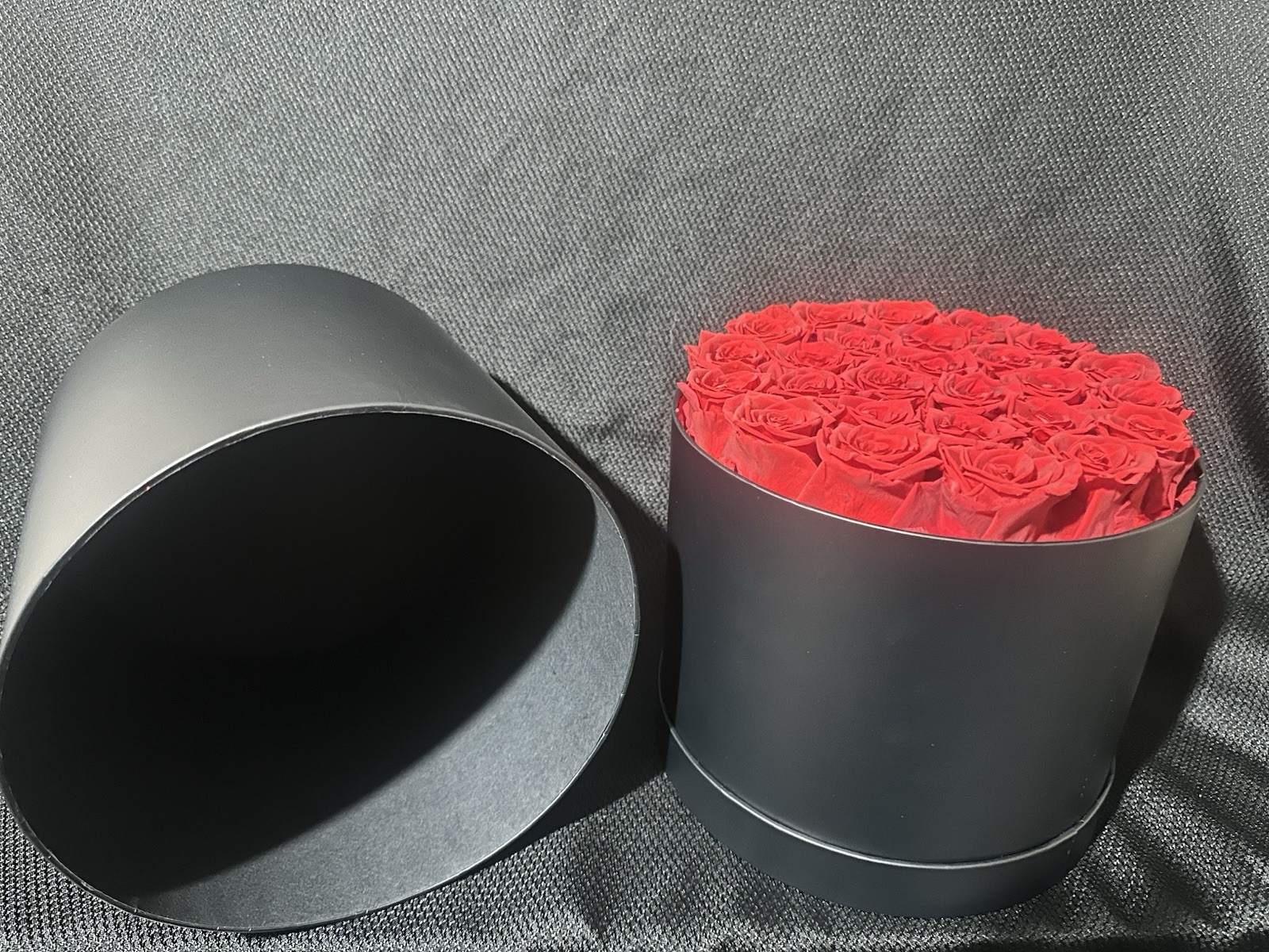 26 Piece Forever Preserved Roses In A Box Preserved Flowers Rose Gifts