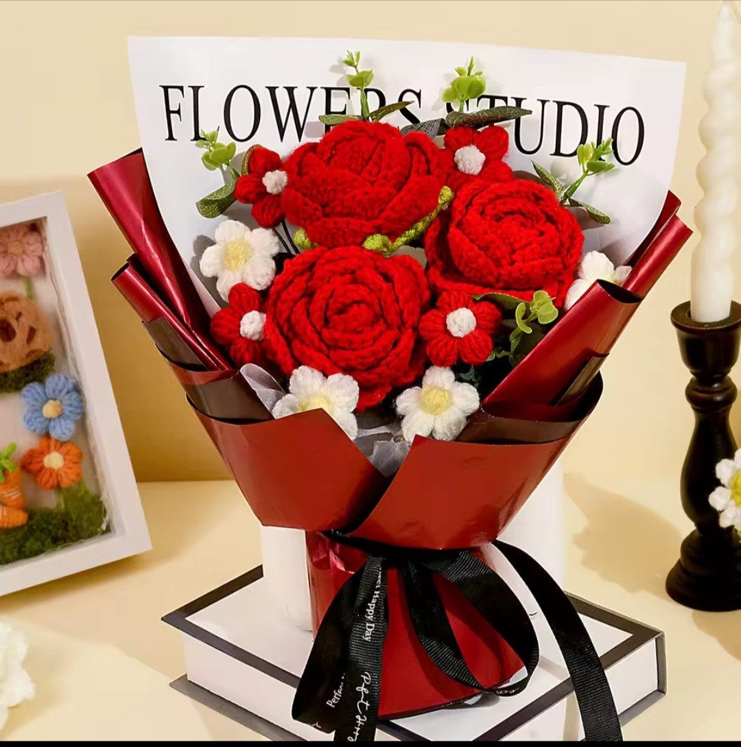 Handmade Crochet Red Rose Flowers Bouquet, Crochet Flower Bouquets for Mother’s