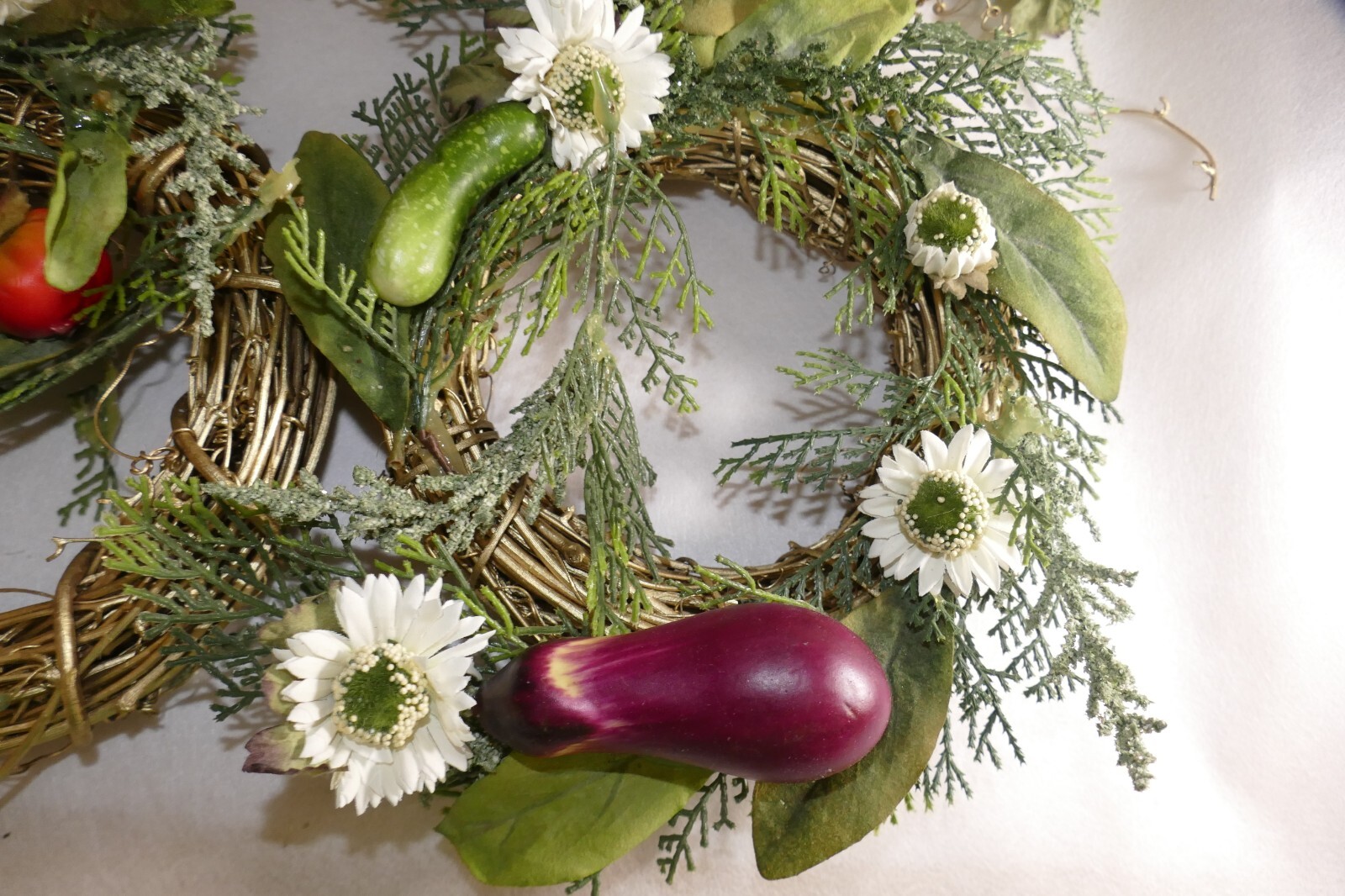 Set Of 6 Vegetable Summer Garden 8 Inch Wreaths Projects, Need Glue Gun Help