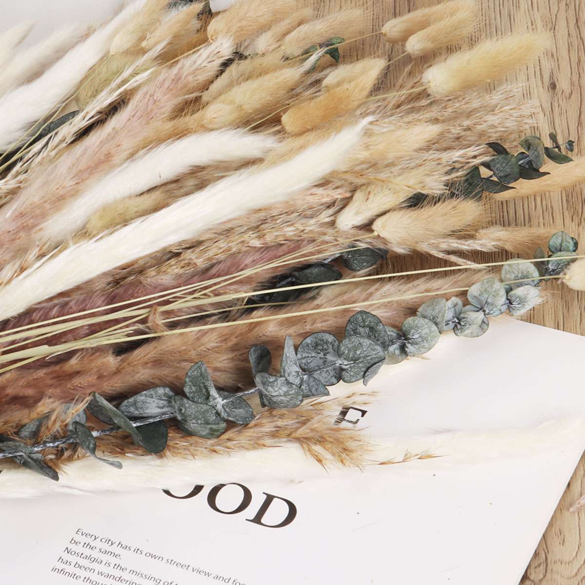 110Pcs Dried Pampas Grass Bouquet, Natural Eucalyptus Bunny Tail Boho Home Decor