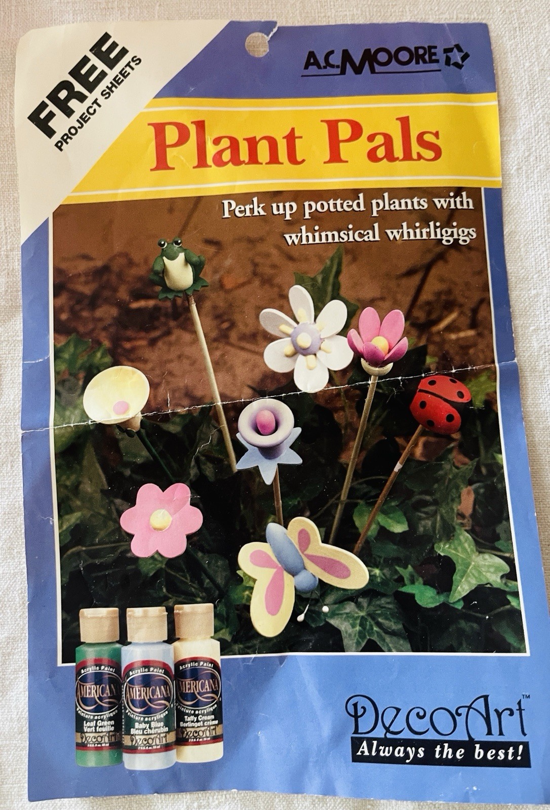 DecoArt Plant Pals or Stakes Whimsical Whirligigs Paint Yourself w Acrylics