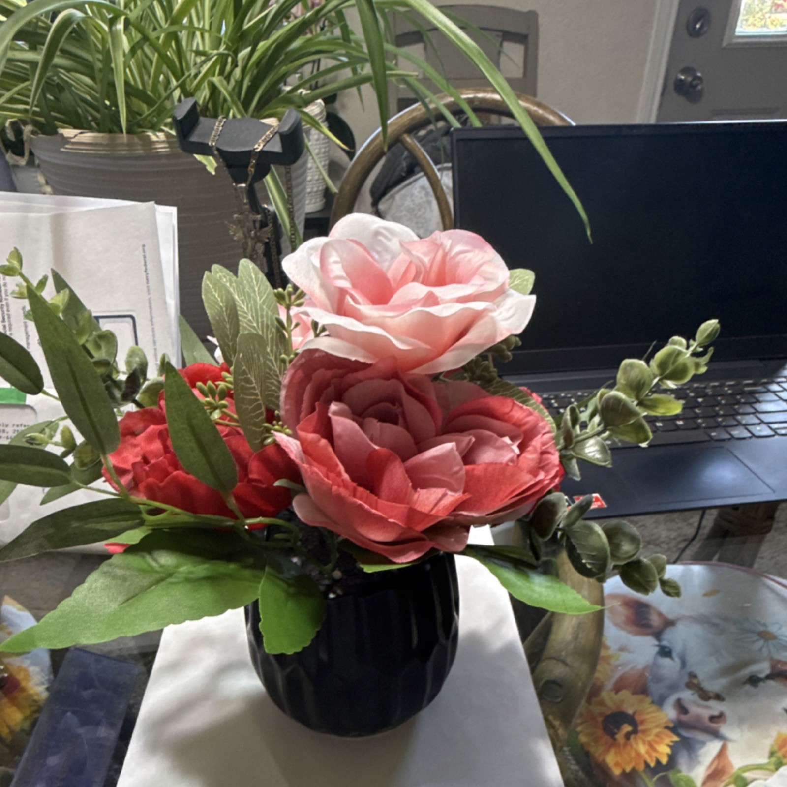 Artificial Rose Flower Arrangement in Black Vase, Pink Red Green