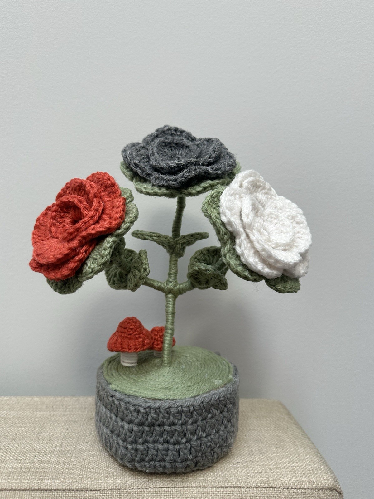 Handmade Crochet Rose Arrangement Centerpiece Red Gray White Green Yarn