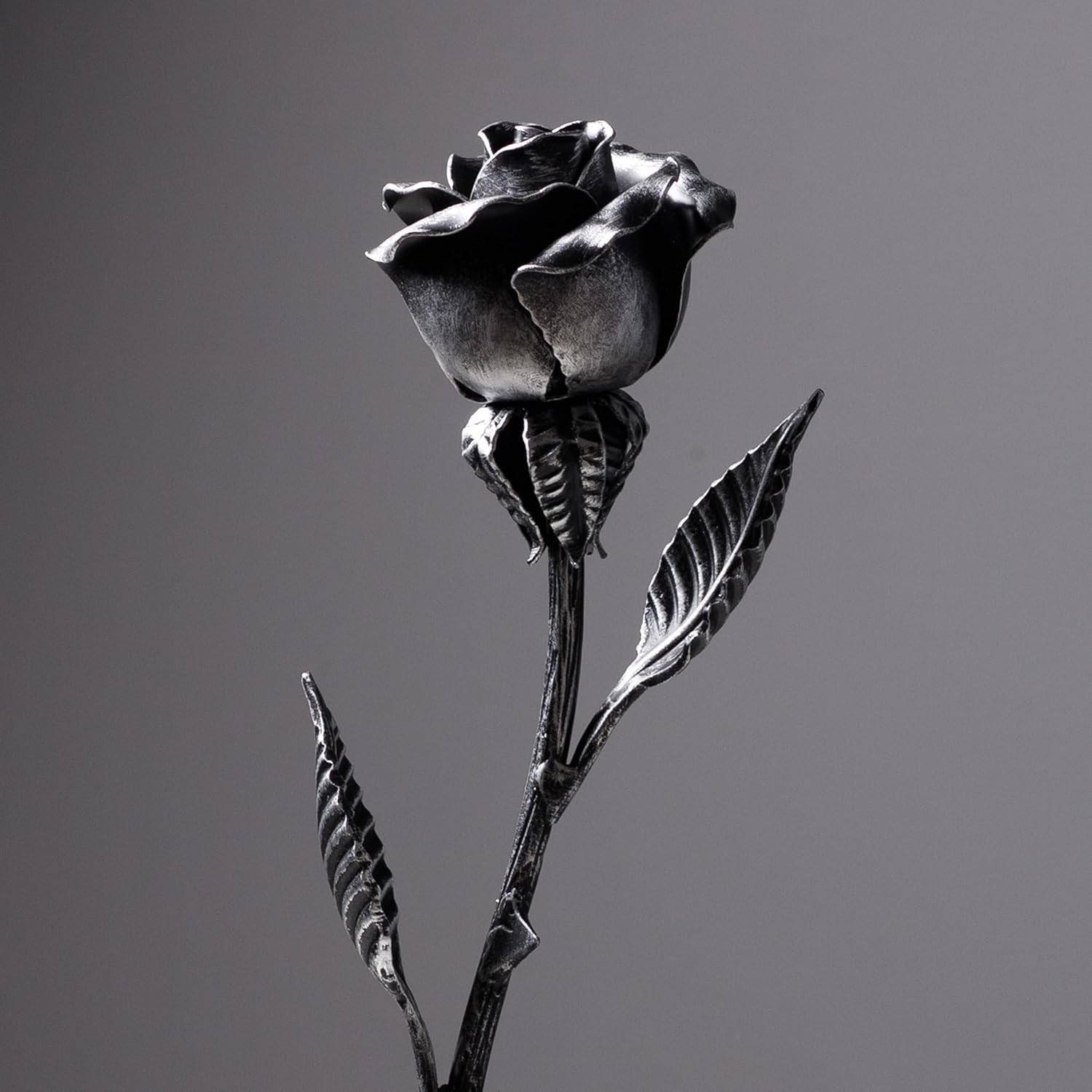 Unique Handcrafted Iron Rose – Symbol of Never-Fading Love for Anniversaries