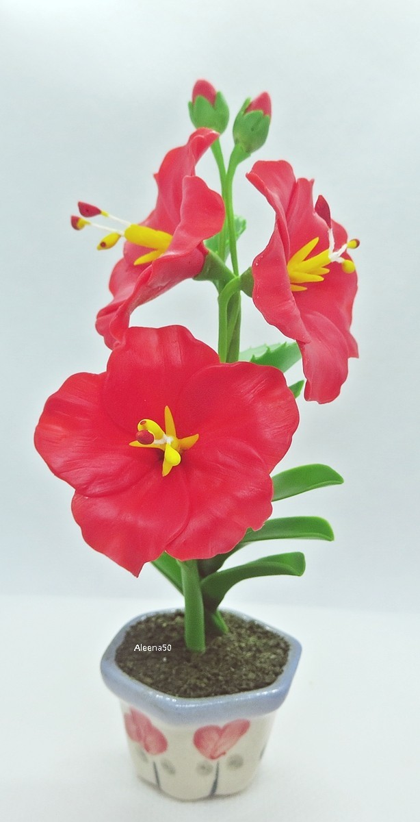 Handmade Clay crafted Miniature Hibiscus 5″H Arranged in Pot | US Stock