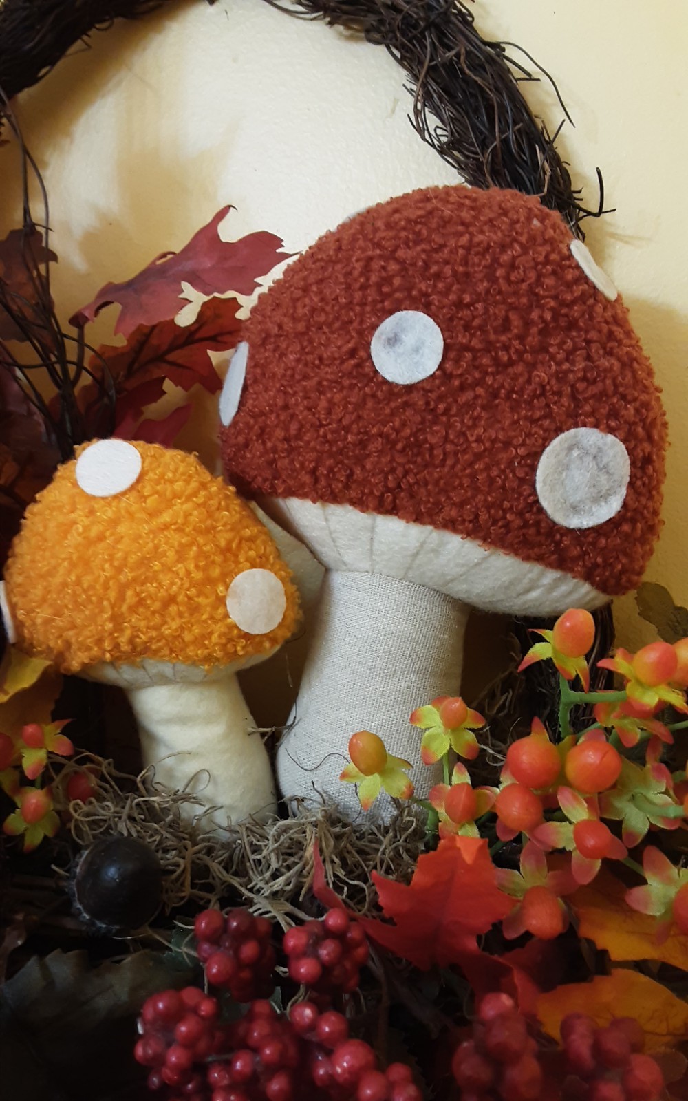 Fall Door Decor Autumn Mushroom Basket Woodsy Wreath Wall Hanging Thanksgiving