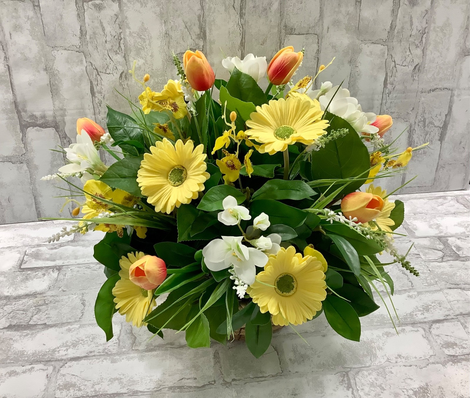 Real Touch Real Feel Spring Floral Arrangement Tulips Daisies Large 19″x15″