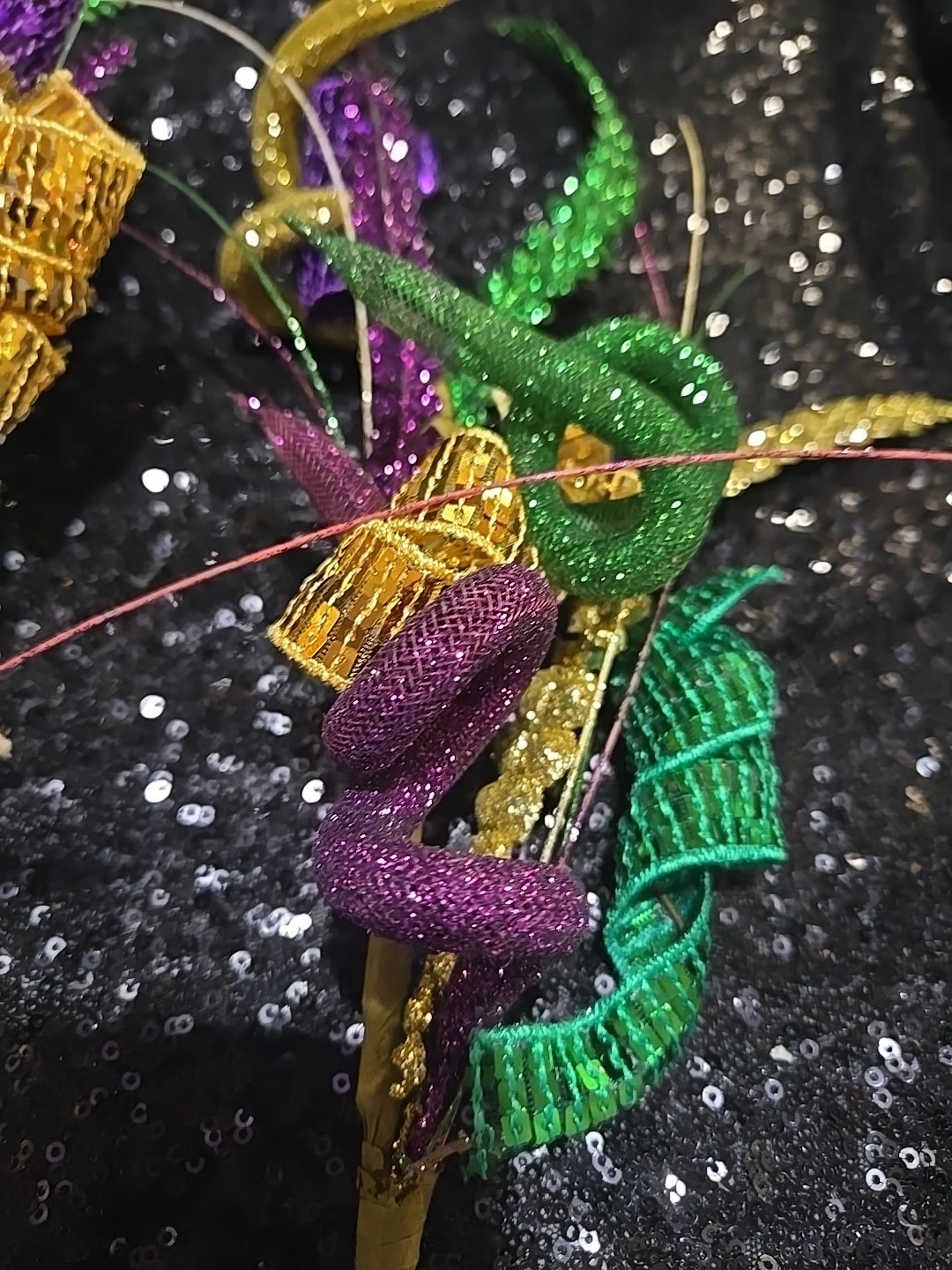 6 PCS Mardi Gras Picks Decoration, 19″ Large Glitter Purple Green Gold Sequin