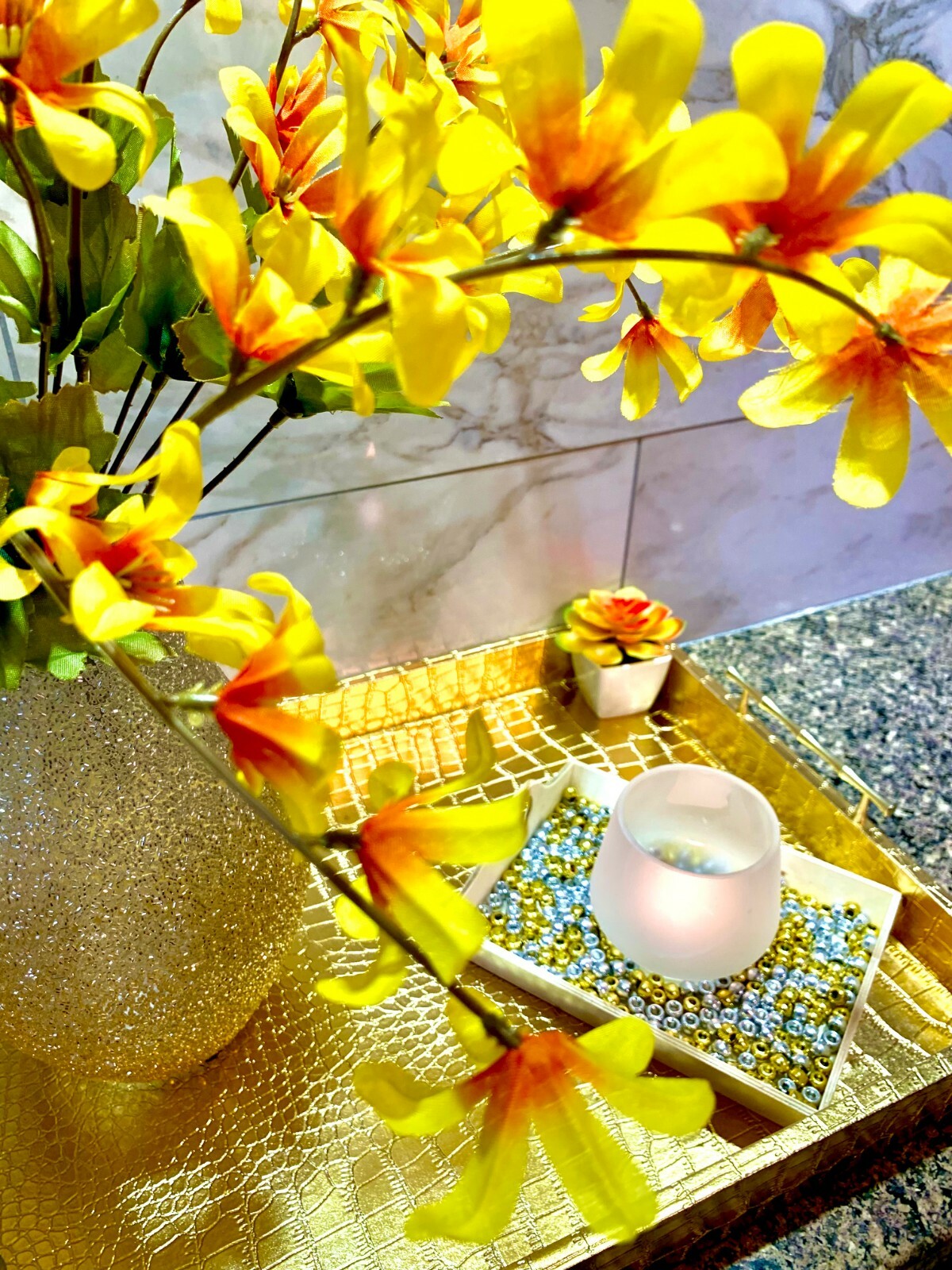 DIY Easy Decor Home/Bedroom/Kitchen/Living Room Floral Candle Decorative Tray