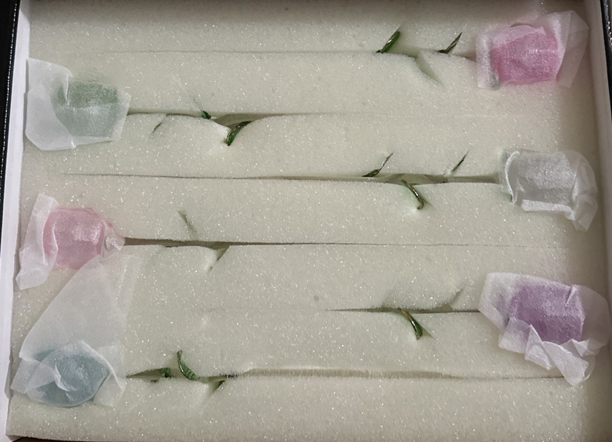Eros Bouquet (6) Handmade 13” Glass Roses