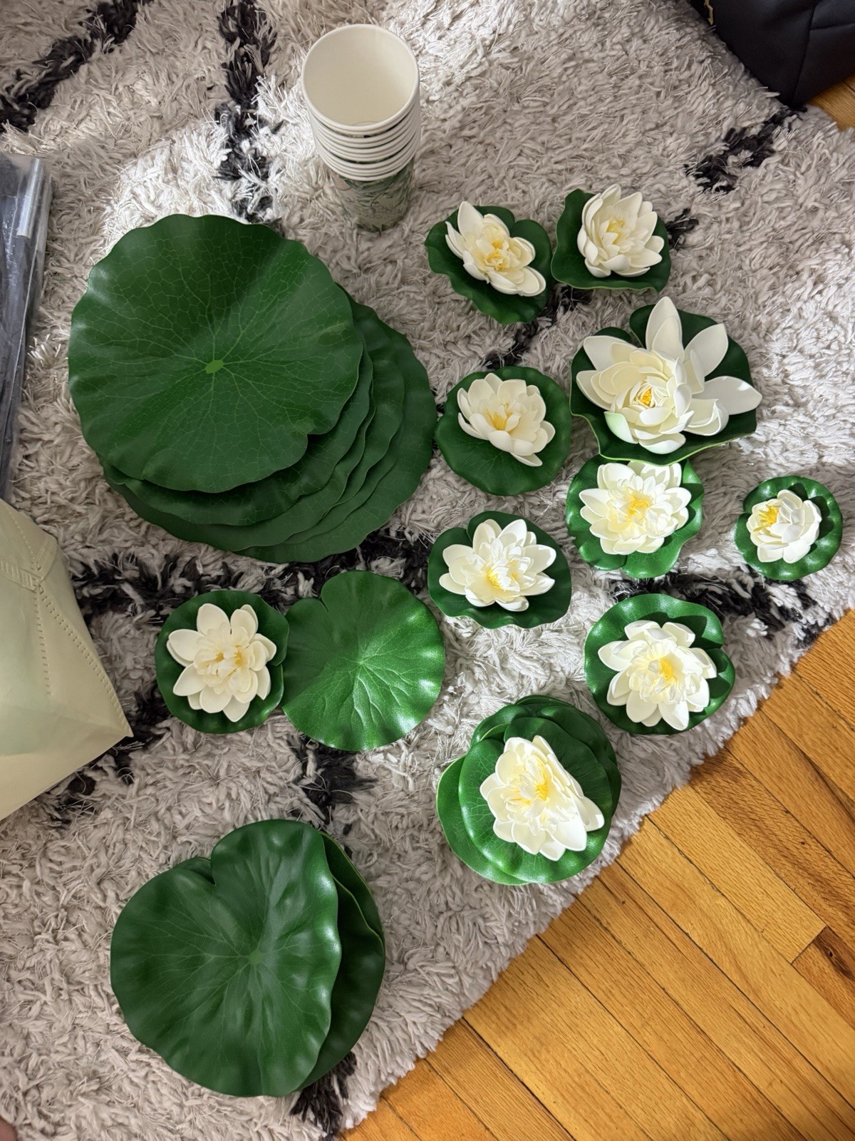 Artificial Water Lily Flower Heads w/ Lily Pads Green White Yellow Pack 10