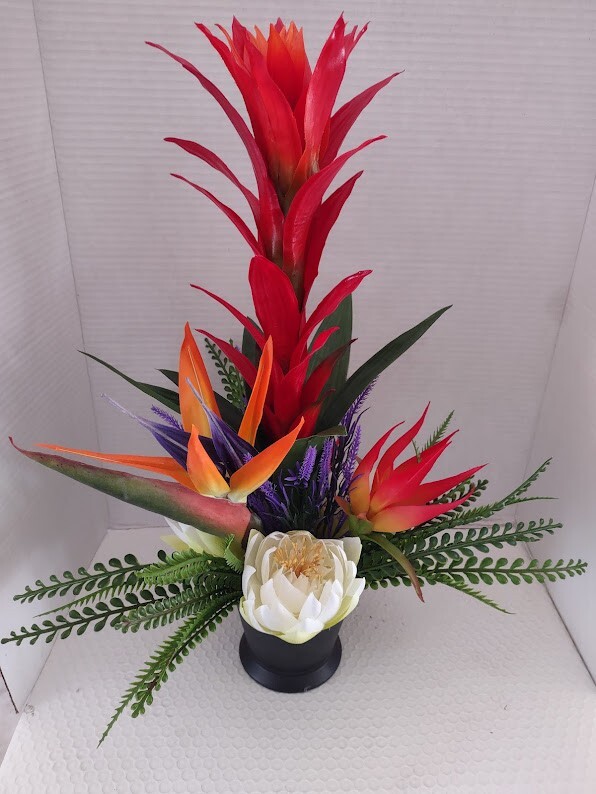 Tropical table centerpiece. Silk flower arrangements RED