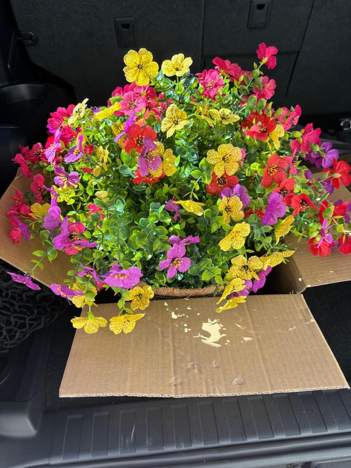 Artificial Faux Hanging Plants Flowers Basket for Summer Autumn, Colorful Daisy