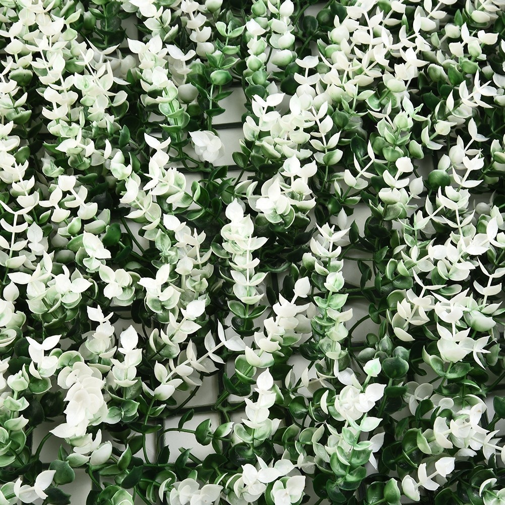 Artificial Grass Lawns Resistant for child and Pet Friendly for Home and Wedding