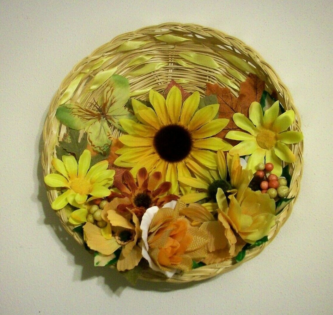 New Farmhouse Style Decorative 10″ Round Floral/Wicker Wall Decor/Yellows