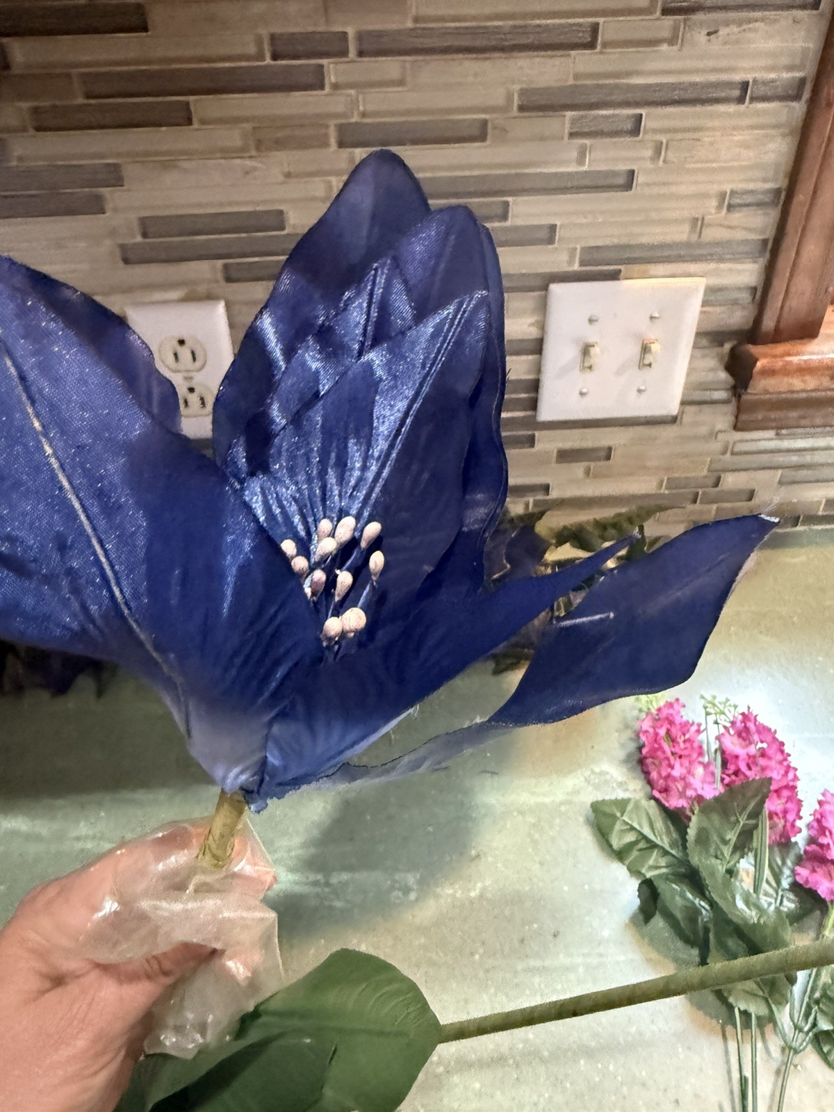 Artificial Flowers/plants For Decoration – The Lot 21 pcs