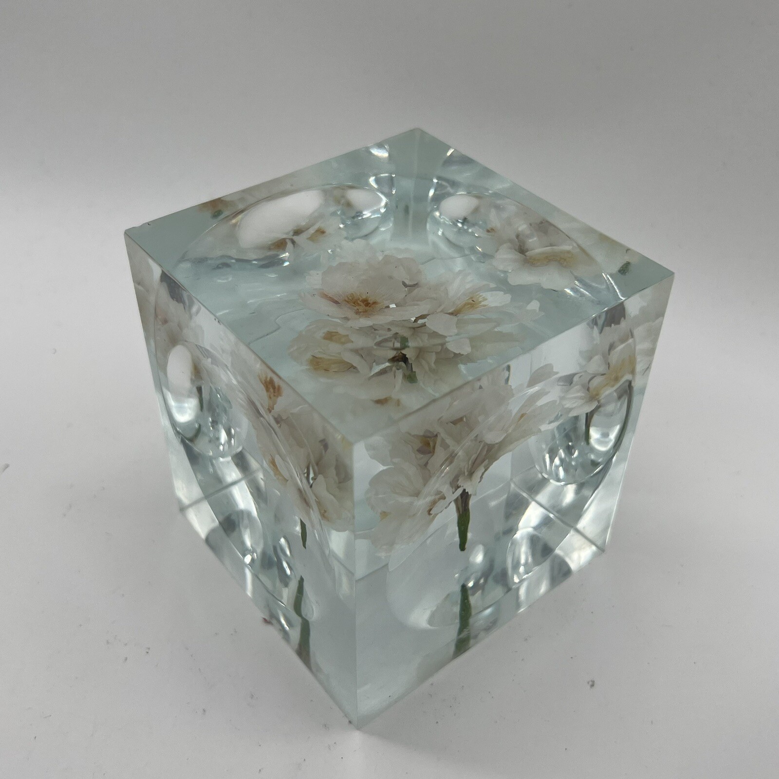 Crystal Clear Lucite Acrylic Large 3 3/4in” Sola Cube Cherry Blossom Flowers