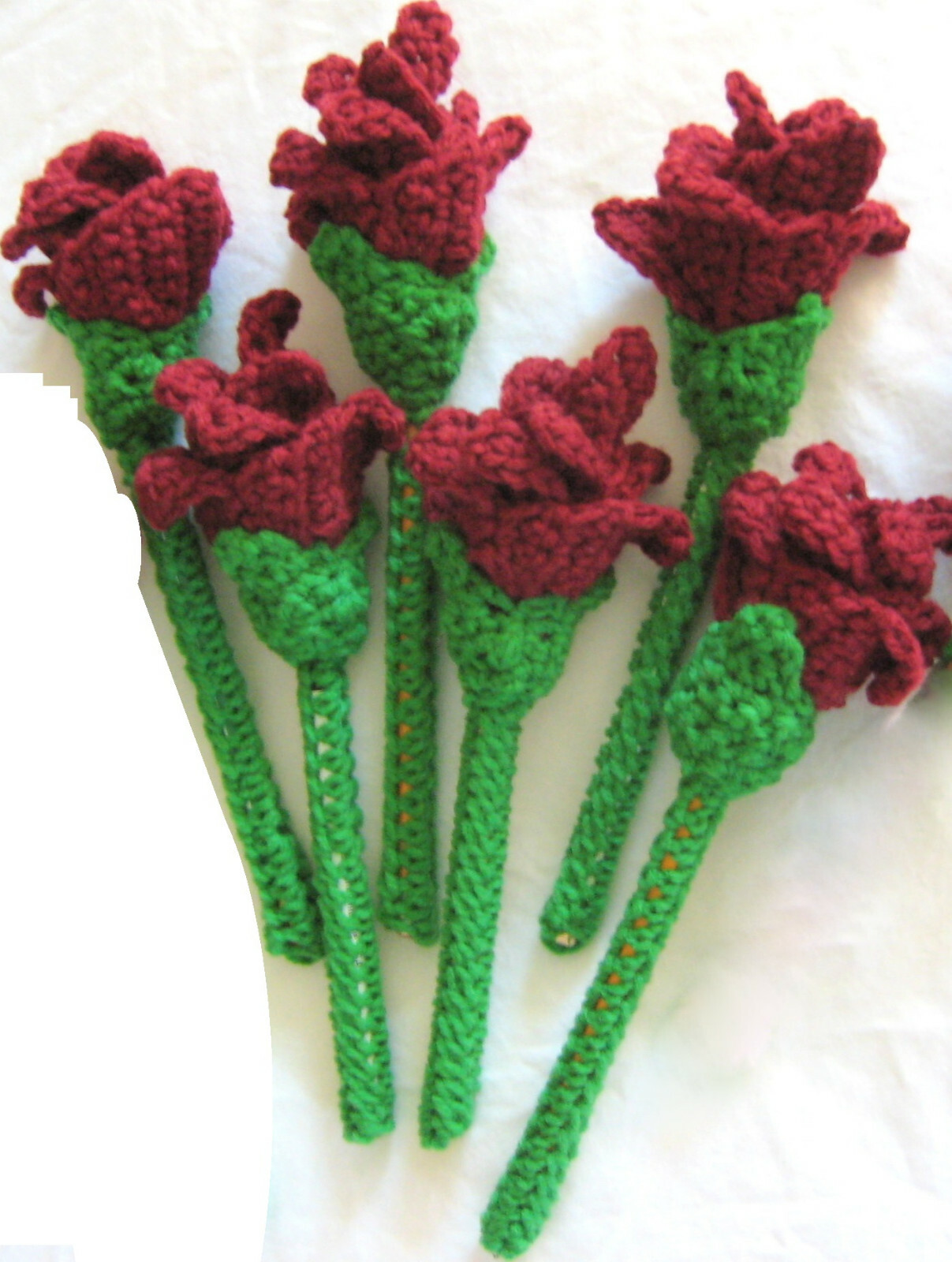 6 HANDMADE Knit CROCHET Long GREEN Stem MAROON ROSE Flower FLORAL Decor BOUQUET!