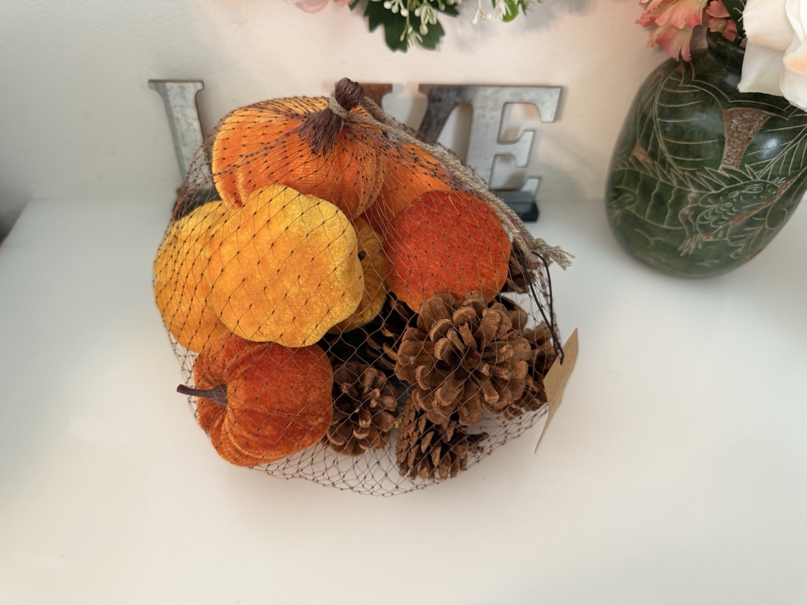 Fall 16 Pcs Velvet Pumpkin and Pinecones Net Bag Decoration Set Assort Sizes New