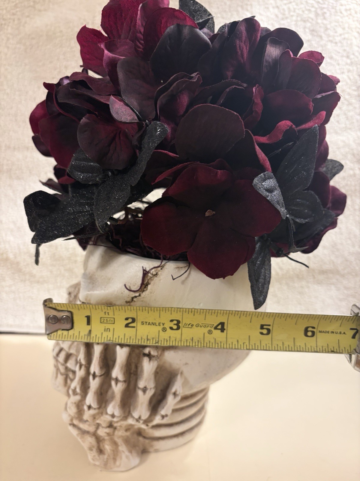 Haunted Floral Spooky Skull Vase Burgundy Hydrangeas Black Butterfly Halloween