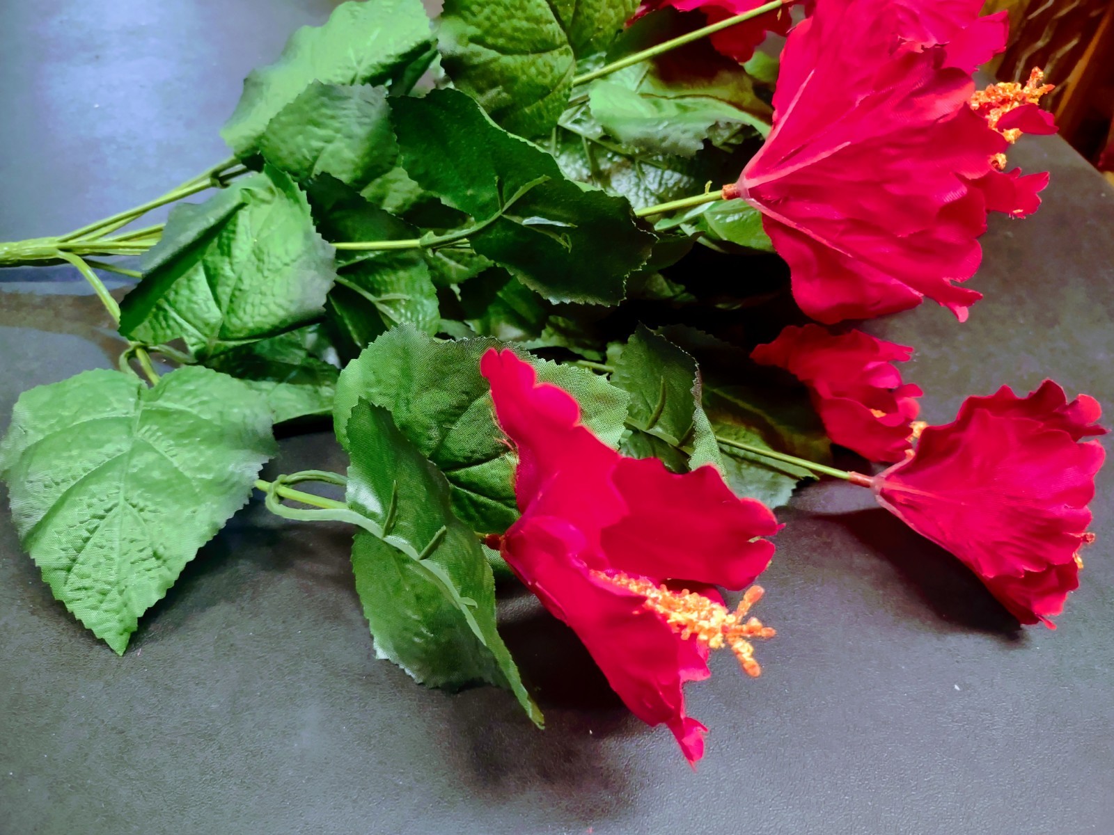 18″ Silk Hibiscus Bush, 12 Stems Red Flowers, Yellow Centers, Shiny Satin Finish