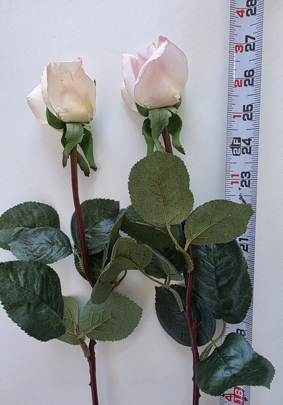 Delicate Pink & White Roses, Closed & Open, Groups of 4 *preowned, Gorgeous*