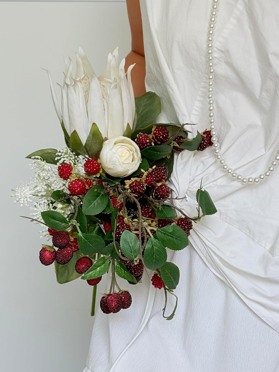 7Pcs Artificial Raspberry Plant Stems 15.7” Simulated Berry Bouquet for Home…