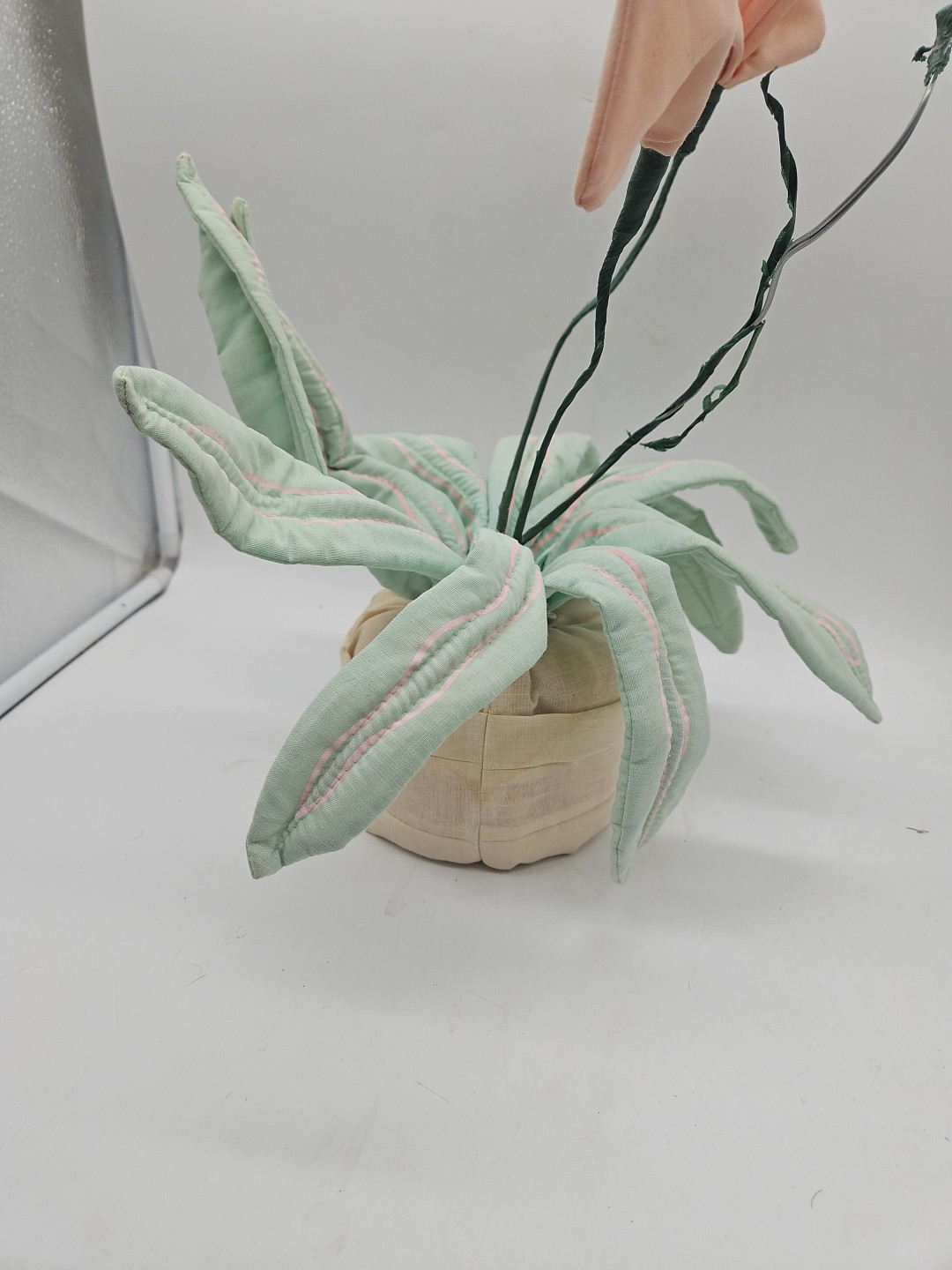 Vintage Fake Fabric Wire Potted Flower Plant Decoration Aloe Plant ? Lily?