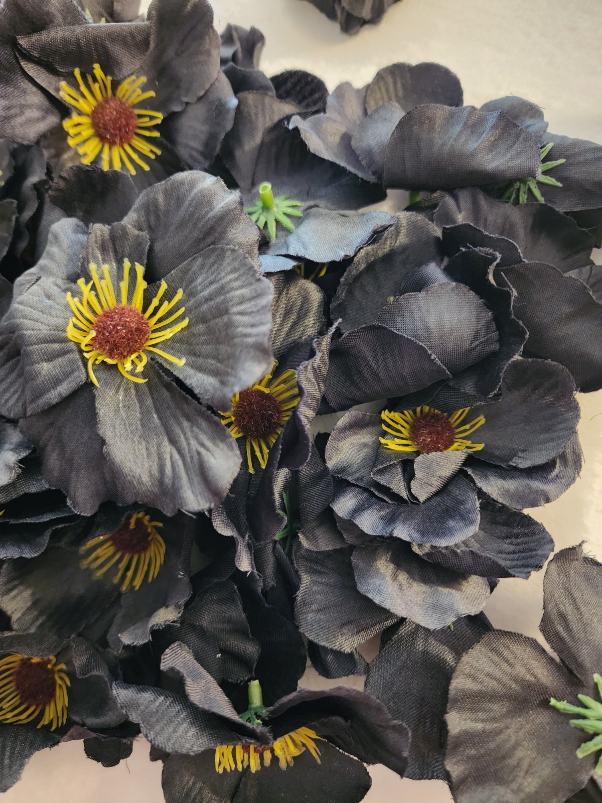 Artificial Silk Poppy Anemone Decorative Fake Flower Heads 7cm Black 90-Pieces