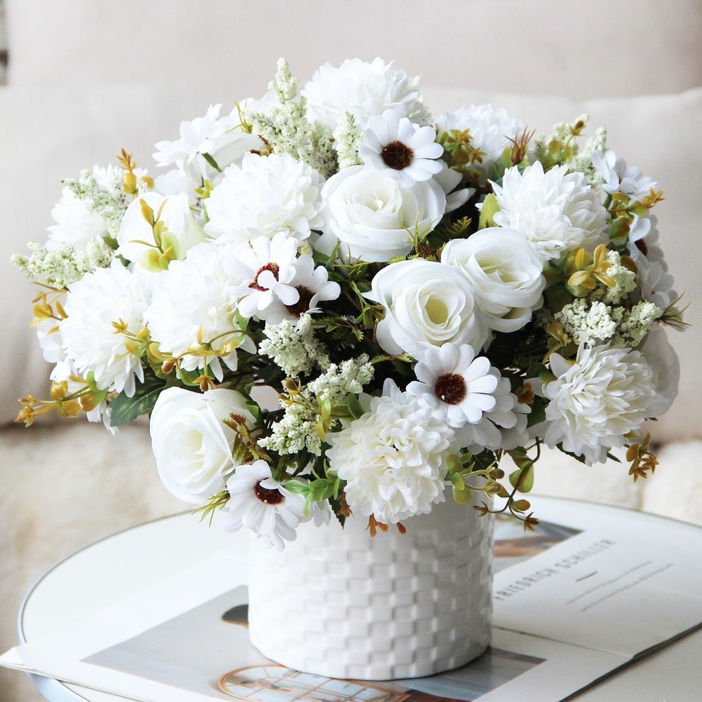 Persian Rose Silk Flower Bouquet 7 Stems for Wedding and Indoor Decoration