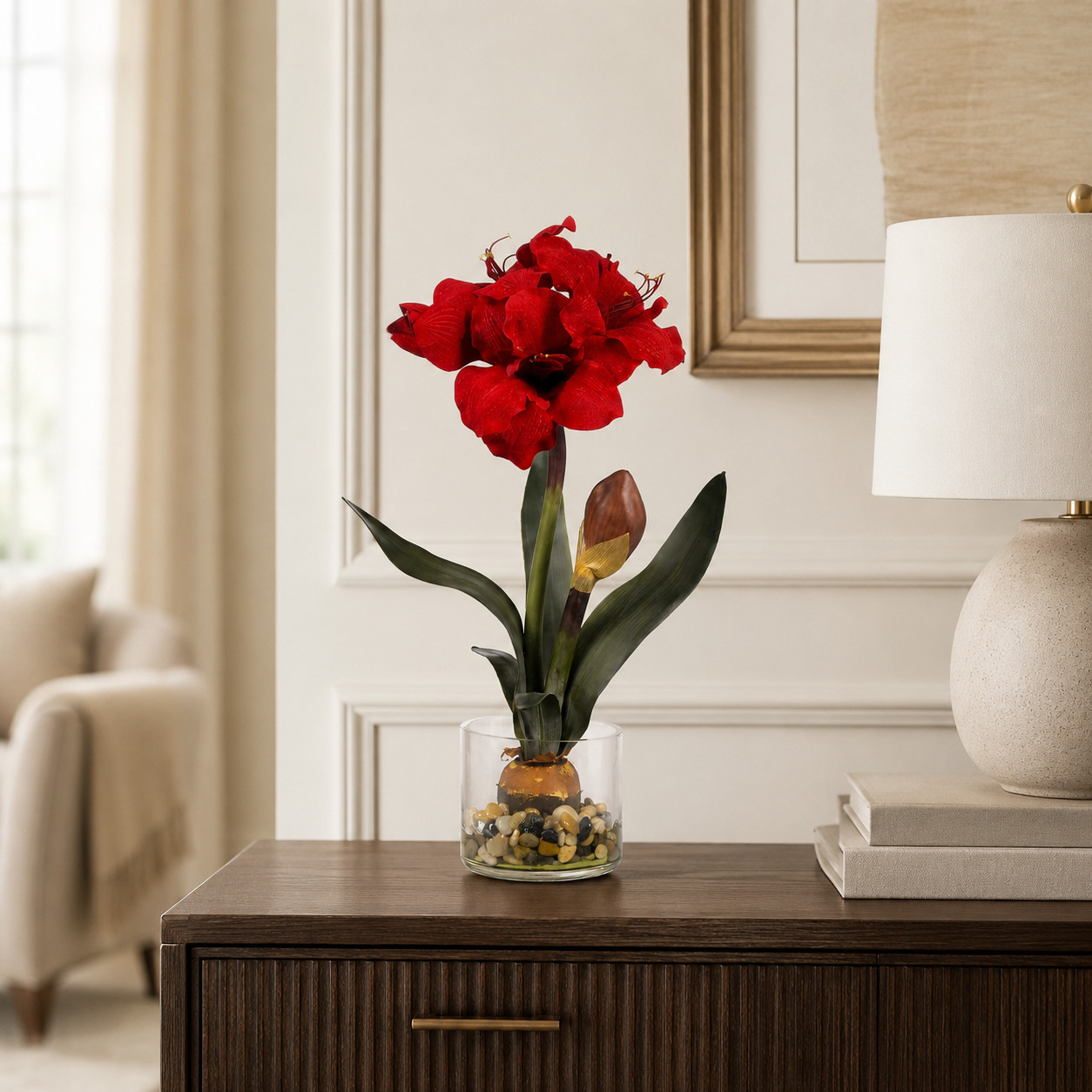 20″ Amaryllis w/Vase