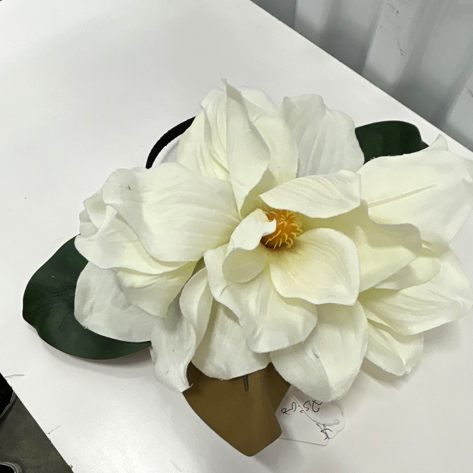 Artificial White Magnolia Flower Stem with Green Leaves, Individual Flowers