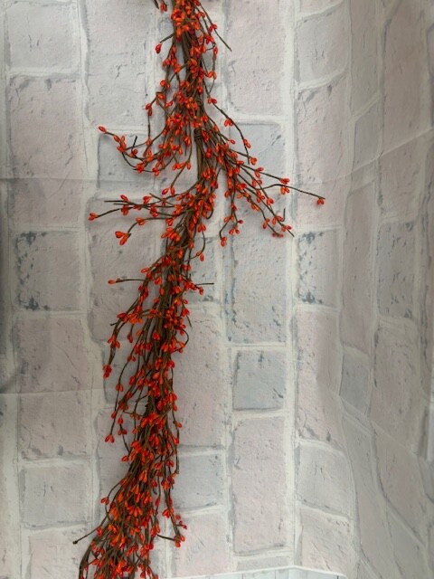 Pip Berry Garland Orange 4′ FULL BEAUTIFUL BERRIES
